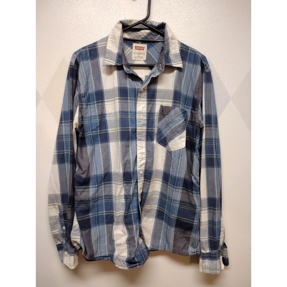 Levi's plaid button front long sleeve shirt - Picture 1 of 15